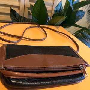 Partners leather pouch purse